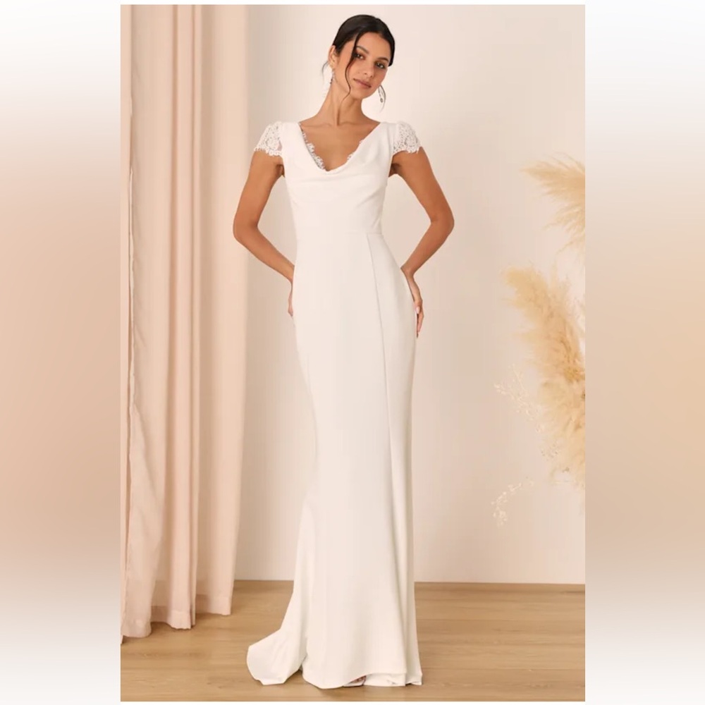 NWOT Lulus Forever Beloved White Lace Cap Sleeve Mermaid Maxi Dress